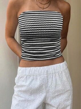 🖤🤍 B&W Striped Strapless Knit Tube Top